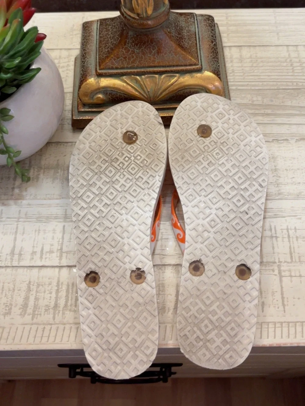 Tory Burch Orange Patterned Women's Flip Flop Sandals ~ Size 7
